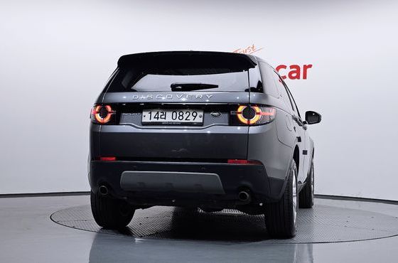 Land Rover Discovery Sport 2.0 TD4 SE — пробег 141 015 км — фото 4 из 5