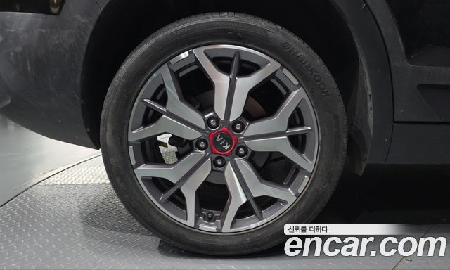 Kia Seltos из Кореи Encar