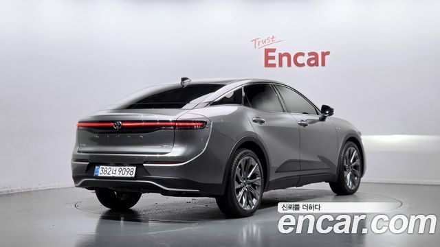 Toyota Crown из Кореи Encar