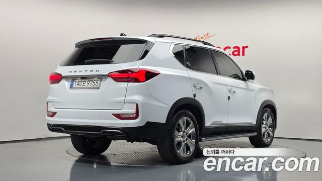 Ssangyong Rexton из Кореи Encar