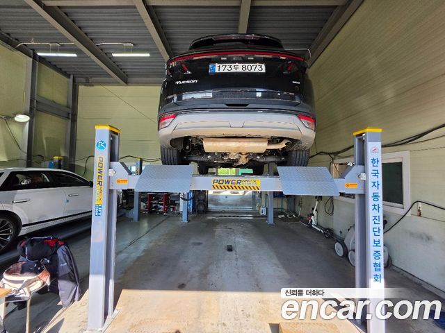 Hyundai Tucson Gasoline 1.6 Turbo 4WD Inspiration — пробег 28 426 км — фото 2 из 3