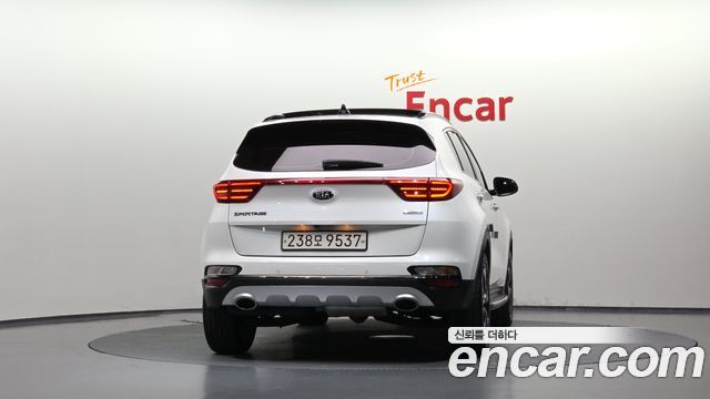 Kia Sportage из Кореи Encar