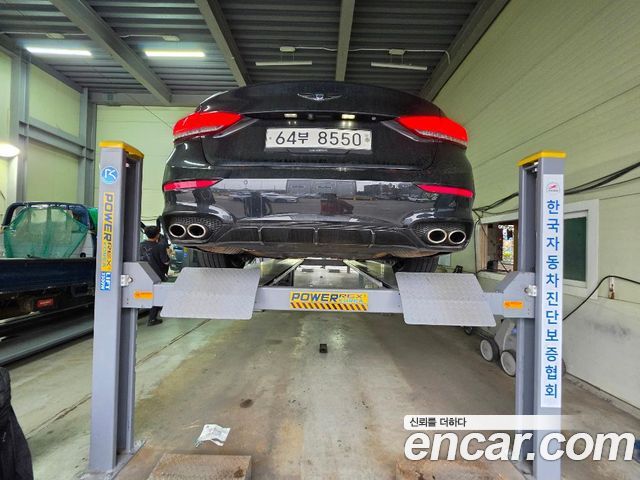 Hyundai Genesis из Кореи Encar