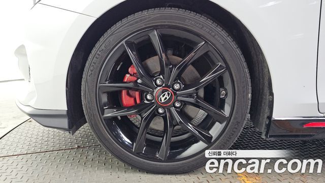 Hyundai Veloster из Кореи Encar