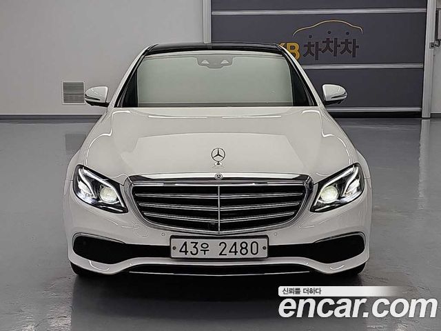 Mercedes-Benz E-Class из Кореи Encar