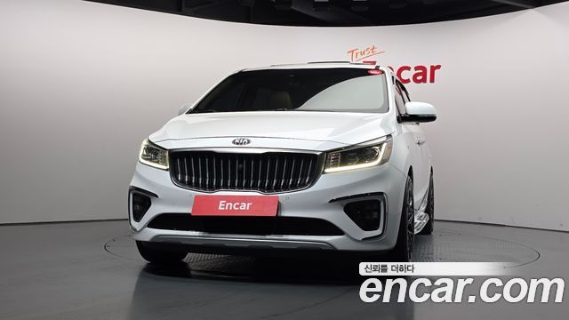 Kia Carnival 9-Seater Noblesse Special — пробег 135 461 км — фото 3 из 5