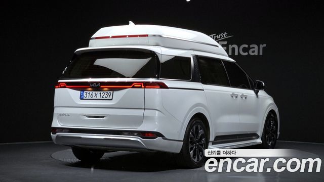 Kia Carnival Gasoline 9-Seater Hi-Limousine Signature — пробег 80 095 км — фото 2 из 5