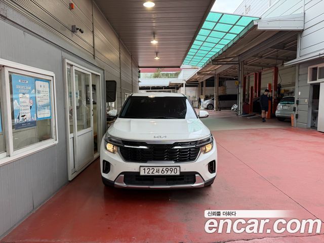 Kia Seltos из Кореи Encar