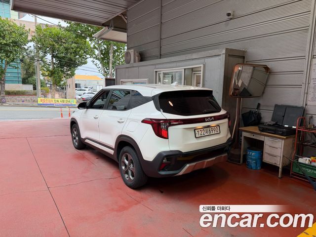 Kia Seltos из Кореи Encar