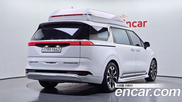 Kia Carnival Gasoline 9-Seater Hi-Limousine Signature — пробег 38 436 км — фото 2 из 5