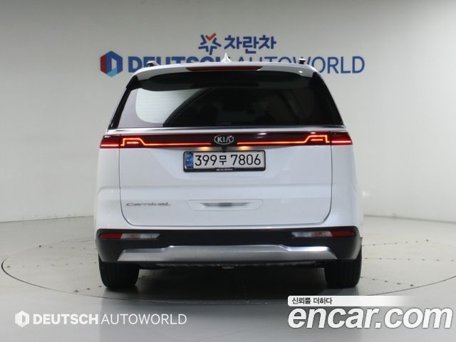 Kia Carnival из Кореи Encar
