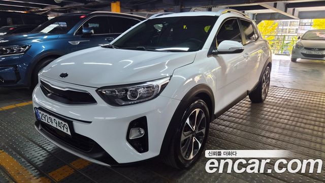 Kia Stonic из Кореи Encar