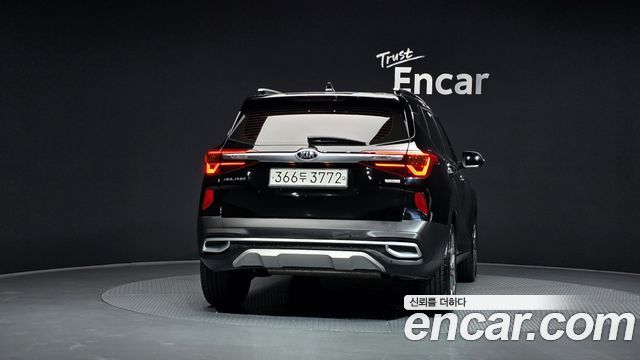 Kia Seltos из Кореи Encar