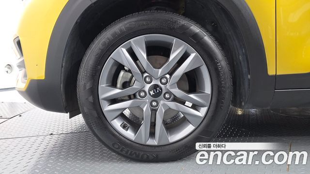 Kia Seltos из Кореи Encar