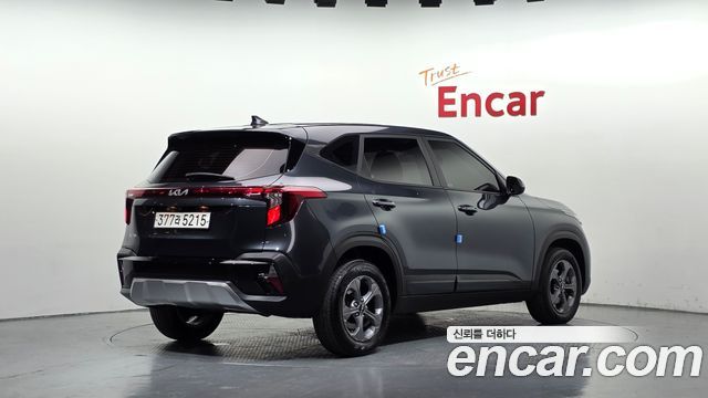 Kia Seltos из Кореи Encar