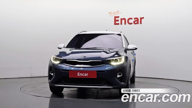Kia Stonic из Кореи Encar