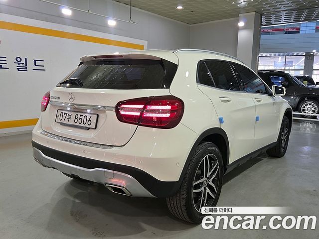 Mercedes-Benz GLA-Class из Кореи Encar