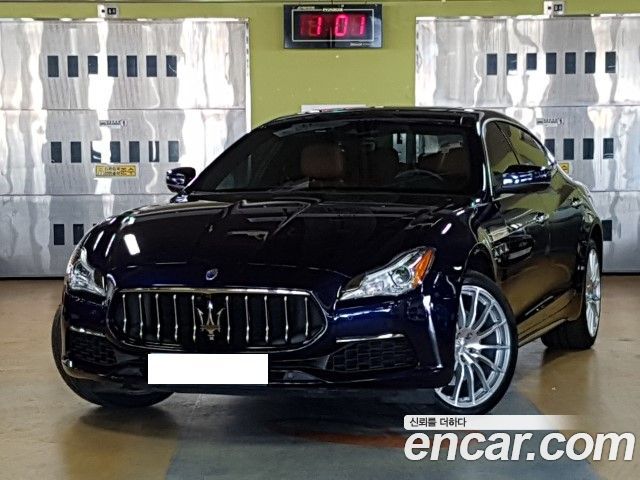 Maserati Quattroporte S Q4 3.0 V6 — пробег 18 000 км — фото 1 из 5