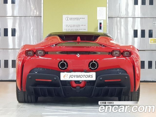 Ferrari SF90 4.0 — пробег 60 км — фото 5 из 5