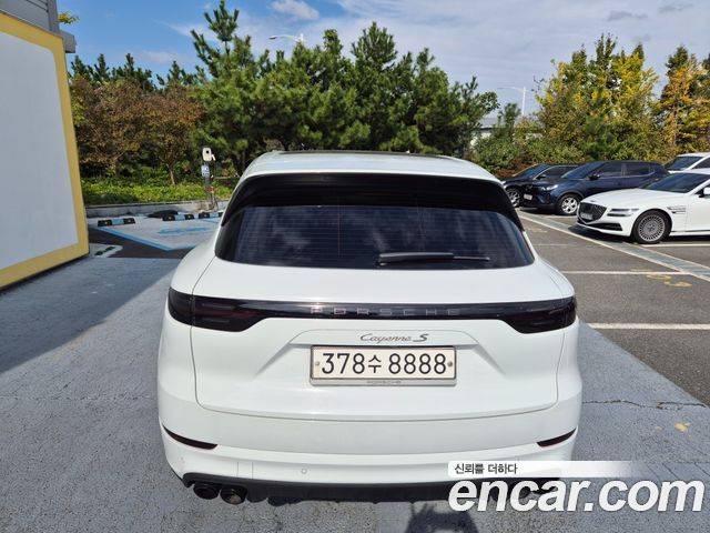 Porsche Cayenne 3.0 — пробег 66 306 км — фото 4 из 5