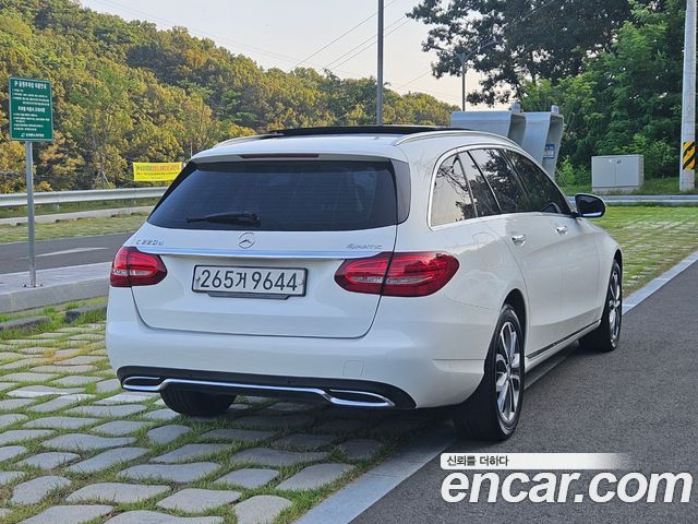 Mercedes-Benz C-Class из Кореи Encar