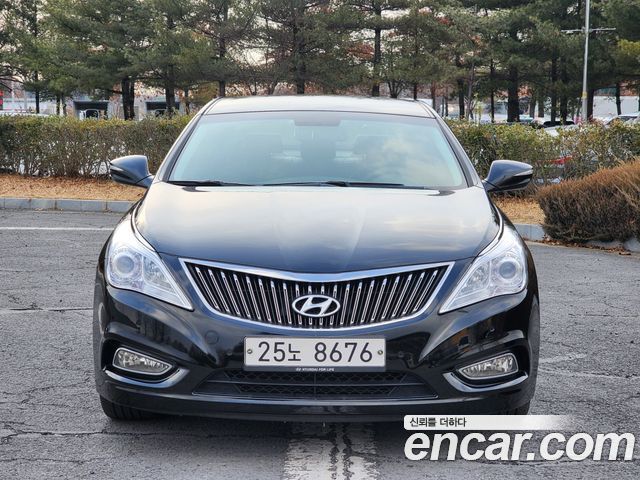 Hyundai Grandeur HG300 Exclusive — пробег 159 000 км — фото 1 из 5