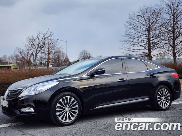 Hyundai Grandeur HG300 Exclusive — пробег 159 000 км — фото 3 из 5