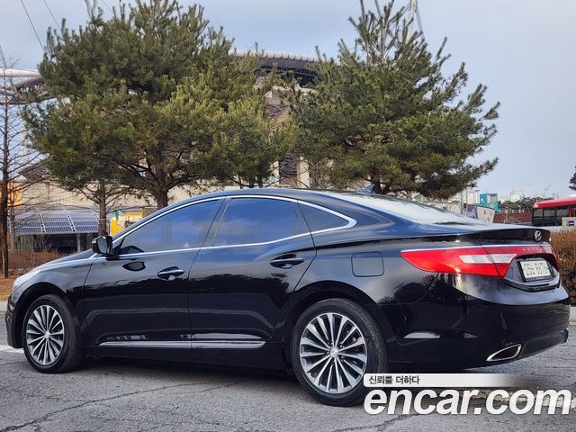 Hyundai Grandeur HG300 Exclusive — пробег 159 000 км — фото 5 из 5