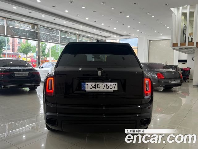 Rolls-Royce Cullinan из Кореи Encar