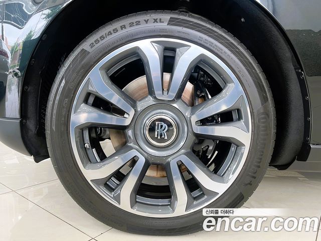 Rolls-Royce Cullinan из Кореи Encar