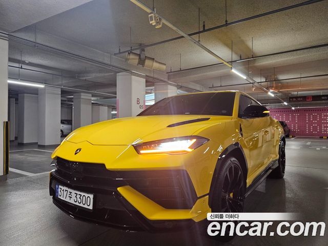 Lamborghini Urus 4.0 V8 S — пробег 1 974 км — фото 1 из 5