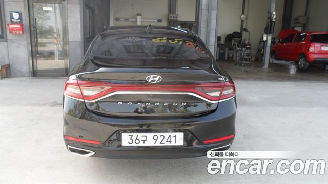 Hyundai Grandeur из Кореи Encar