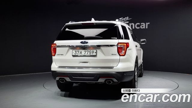 Ford Explorer 2.3 Limited 4WD 5th — пробег 44 952 км — фото 4 из 5