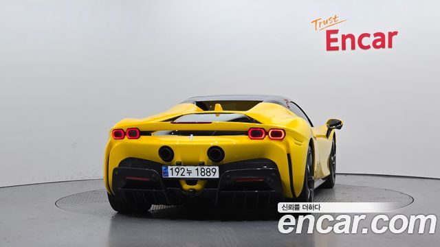 Ferrari SF90 из Кореи Encar