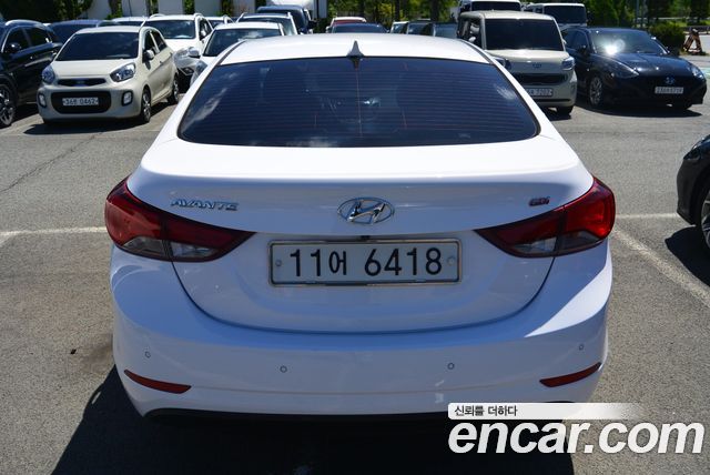 Hyundai AVANTE 1.6 GDi Smart Standard — пробег 184 169 км — фото 4 из 5
