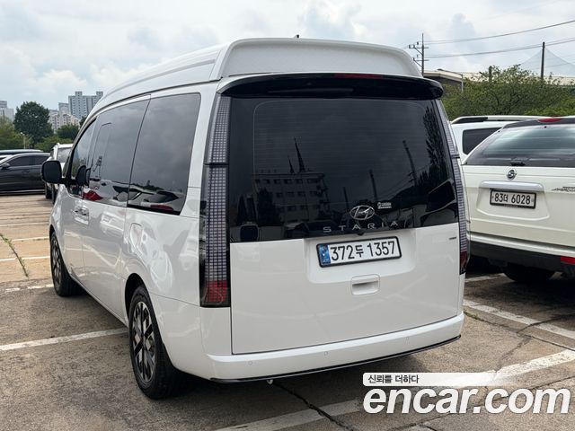 Hyundai Staria 4WD Lounge 9-Seater Limousine — пробег 1 666 км — фото 4 из 5