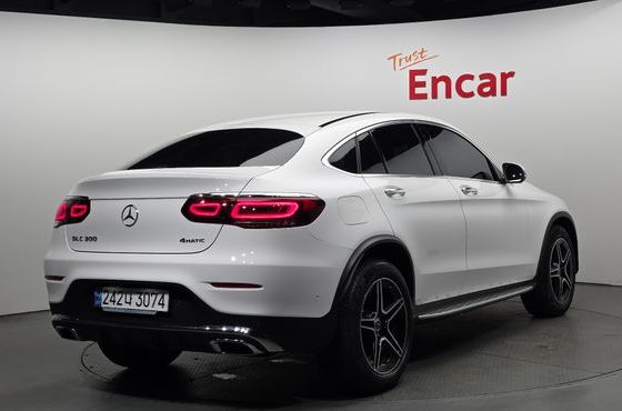 Mercedes-Benz GLC-Class GCL300 4MATIC Coupe — пробег 43 106 км — фото 2 из 5