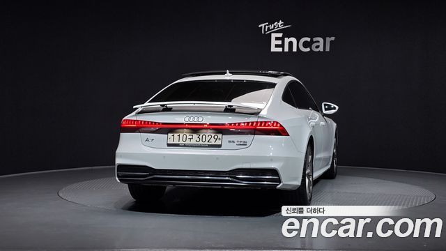 Audi A7 55 TFSI Quattro Premium — пробег 47 676 км — фото 4 из 5