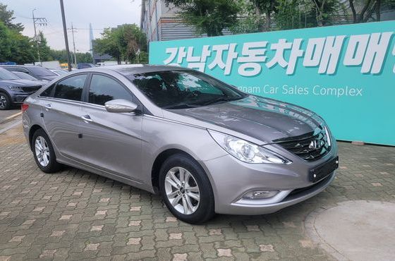 Hyundai Sonata LPI Premier — пробег 160 000 км — фото 4 из 5