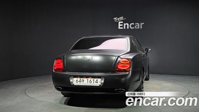 Bentley Flying Spur из Кореи Encar