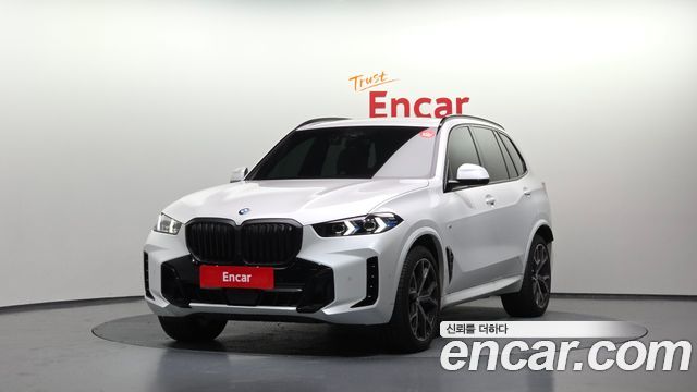 BMW X5 xDrive 30d M Sport — пробег 11 074 км — фото 1 из 5
