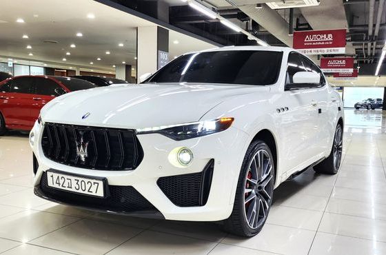 Maserati Levante 3.8 Trofeo — пробег 33 931 км — фото 4 из 5