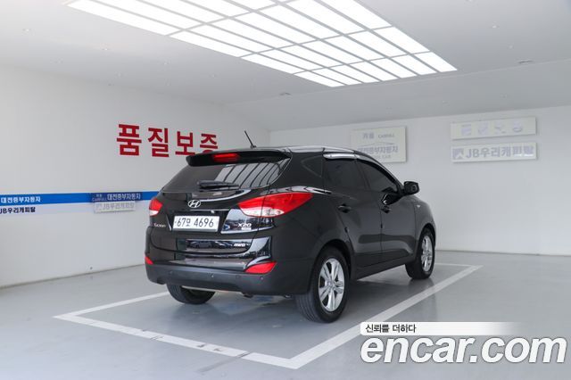 Hyundai Tucson Diesel 4WD X20 Luxury — пробег 240 797 км — фото 4 из 5