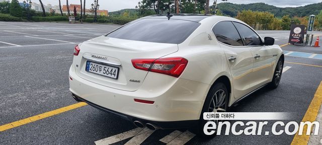 Maserati Ghibli из Кореи Encar