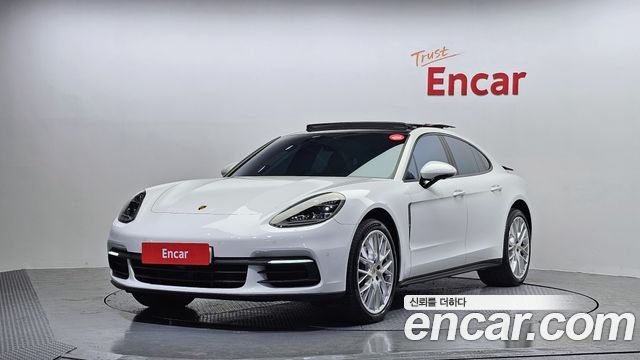 Porsche Panamera 3.0 AWD — пробег 83 253 км — фото 1 из 5