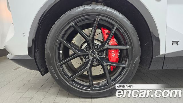 Lotus Eletre из Кореи Encar