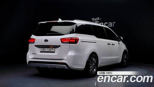 Kia Carnival из Кореи Encar