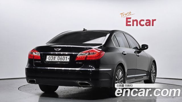 Hyundai Genesis из Кореи Encar
