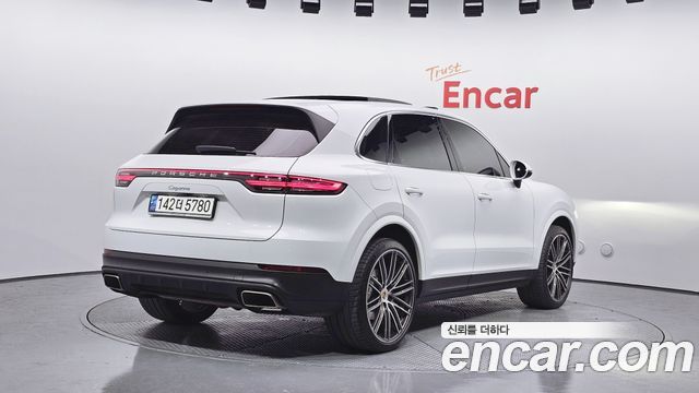Porsche Cayenne 3.0 — пробег 96 064 км — фото 2 из 5