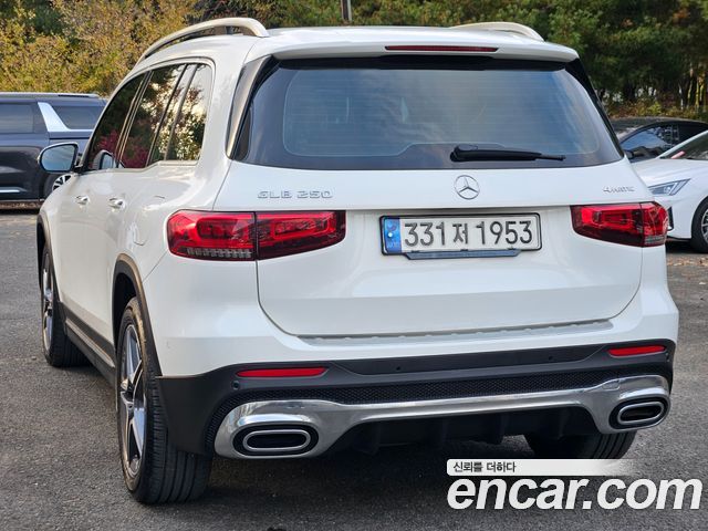 Mercedes-Benz GLB-Class из Кореи Encar